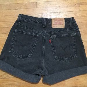Black Levi’s Shorts